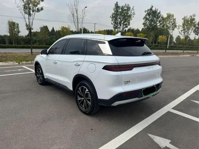 BYD Song Pro — Фото автомобиля 6