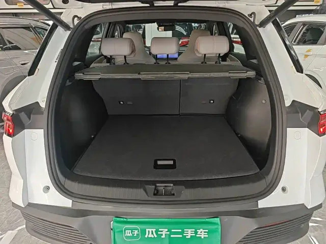 BYD Song Pro — Фото автомобиля 18