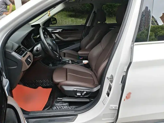 BMW X1 — Фото автомобиля 7