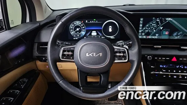 Kia Carnival Generation 4 — Фото автомобиля 13