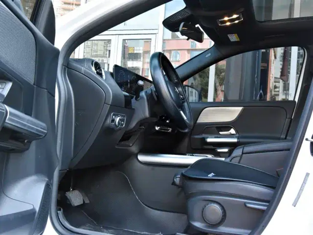Mercedes-Benz GLA-Class — Фото автомобиля 7