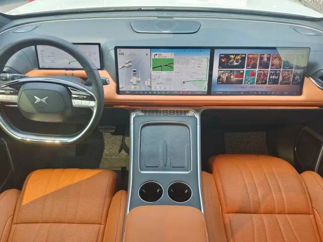 Xpeng G9 — Фото автомобиля 7