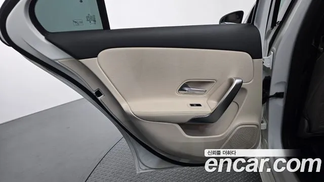 Mercedes-Benz A-Class W177 — Фото автомобиля 14