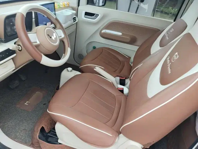 Wuling Hongguang Mini EV — Фото автомобиля 14