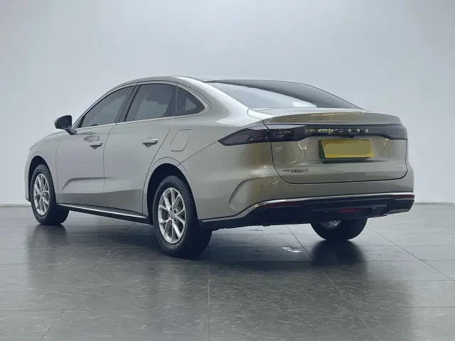 Geely Galaxy Stellar 6 — Фото автомобиля 20