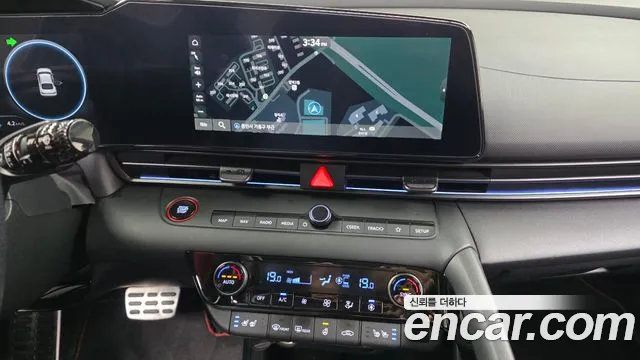 Hyundai AVANTE — Фото автомобиля 3