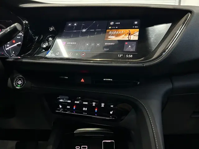 Buick Envision S — Фото автомобиля 10