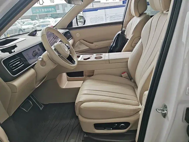Aito M7 — Фото автомобиля 14