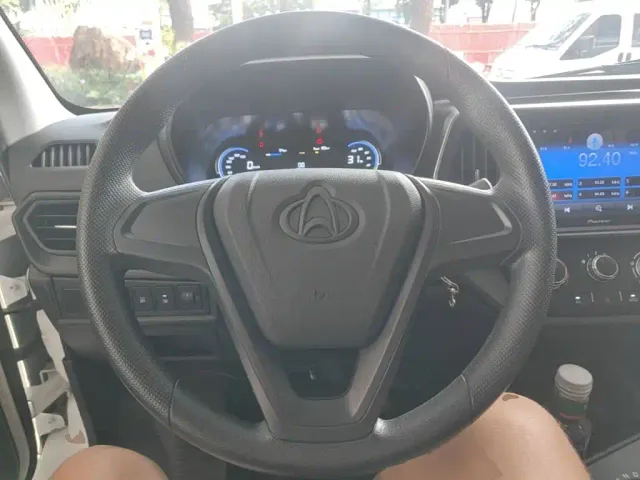 Changan Ruixing EM60 — Фото автомобиля 6