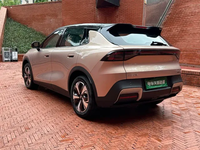 Changan Qiyuan Q05 — Фото автомобиля 7