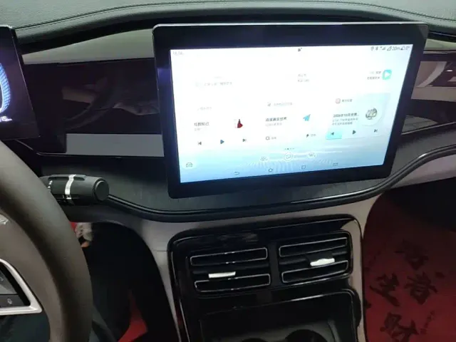 BYD Qin PLUS — Фото автомобиля 12