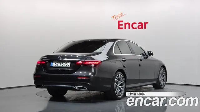 Mercedes-Benz E-Class W213 — Фото автомобиля 2