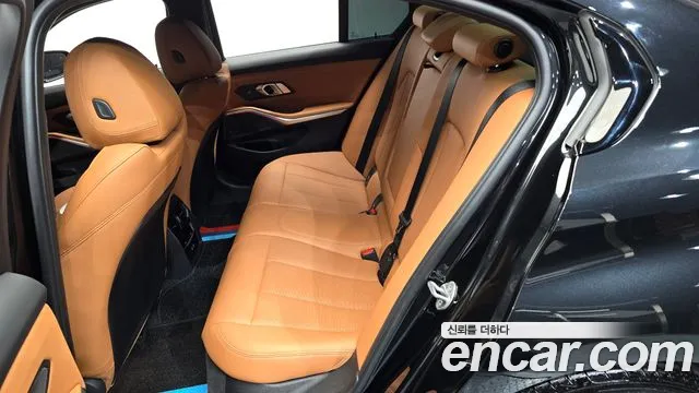 BMW 3 Series G20 — Фото автомобиля 17