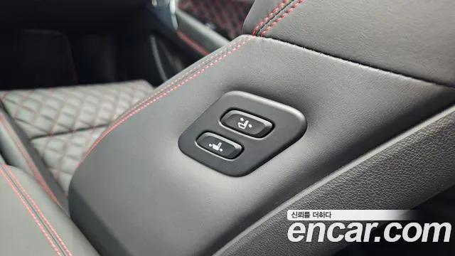 Genesis G70 New — Фото автомобиля 28