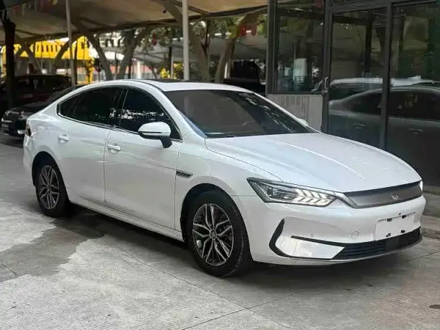 BYD Qin PLUS — Фото автомобиля 3