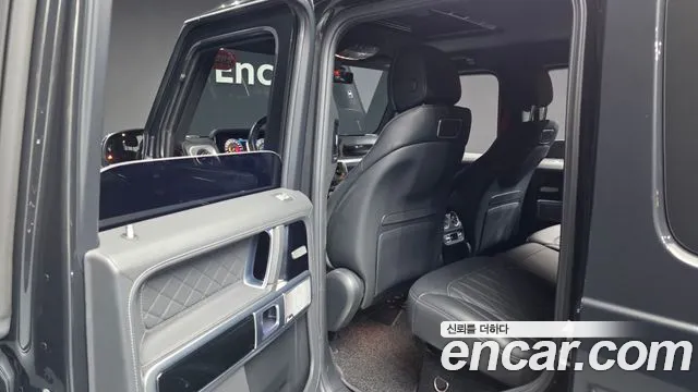 Mercedes-Benz G-Class — Фото автомобиля 23