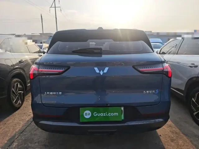 Wuling Starlight S — Фото автомобиля 5