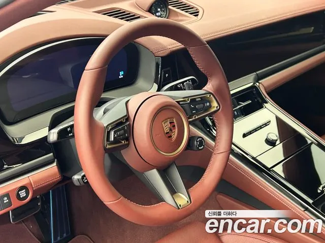 Porsche Panamera 976 — Фото автомобиля 13