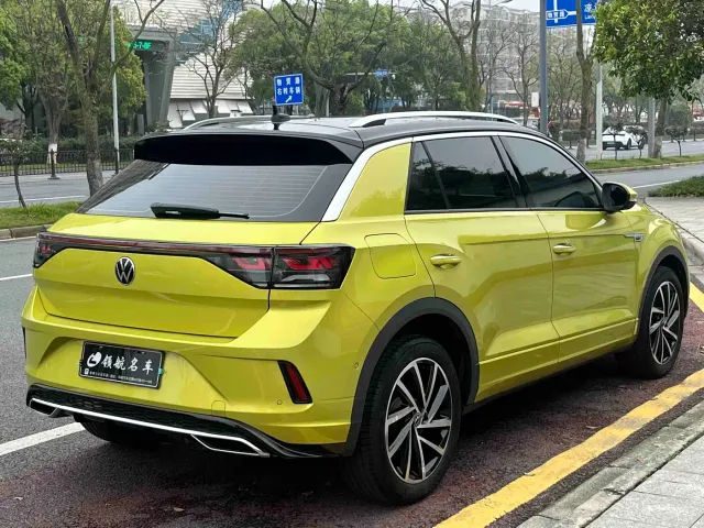 Volkswagen T-Roc — Фото автомобиля 4