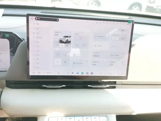 Haval Xiaolong MAX — Фото автомобиля 12