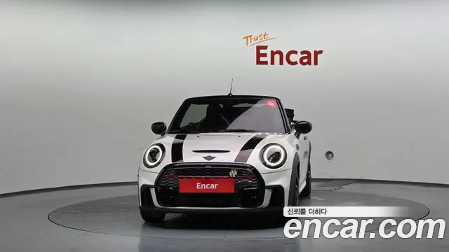 Mini Cooper Convertible — Фото автомобиля 3