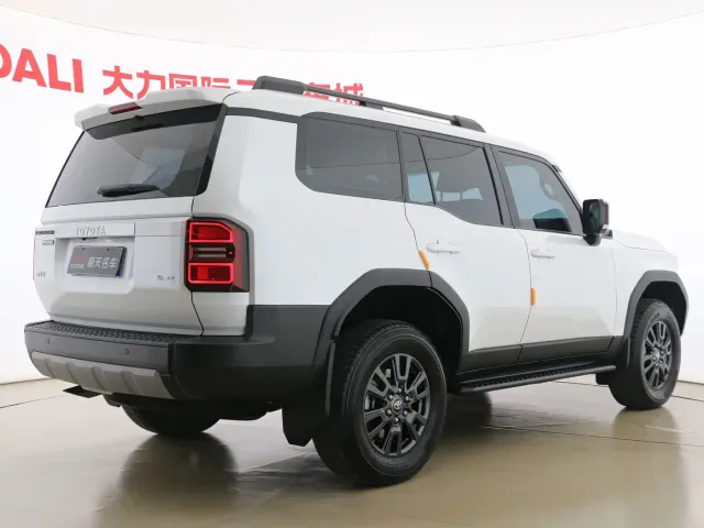 Toyota Prado — Фото автомобиля 15