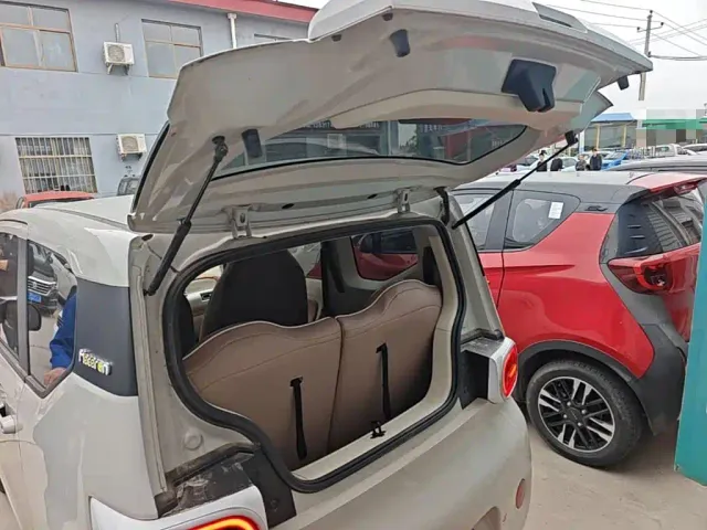Wuling Hongguang Mini EV — Фото автомобиля 18