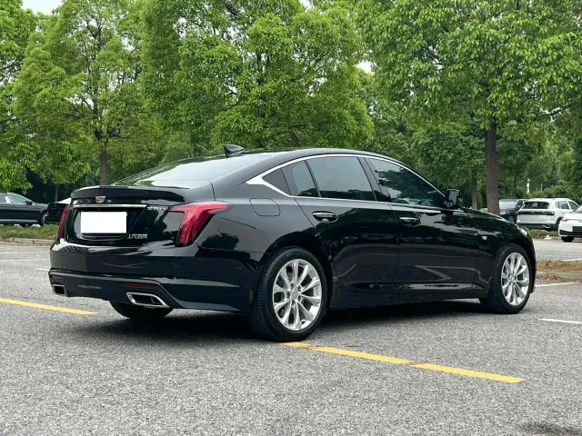 Cadillac CT5 — Фото автомобиля 7