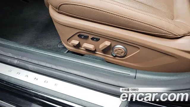 Hyundai Grandeur Grandeur (GN7) — Фото автомобиля 25