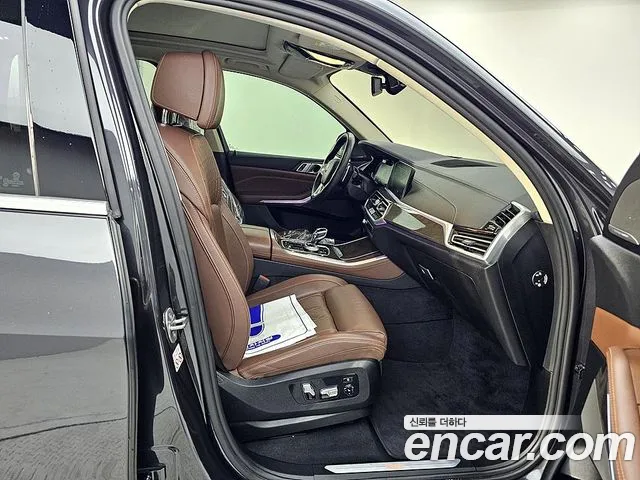 BMW X5 — Фото автомобиля 11