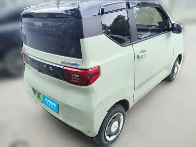 Wuling Hongguang Mini EV — Фото автомобиля 2