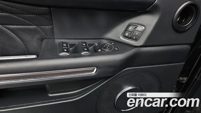 Ford Expedition — Фото автомобиля 7
