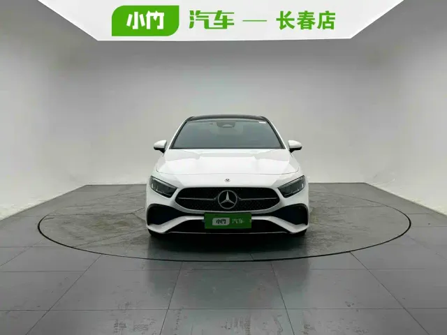Mercedes-Benz A-Class — Фото автомобиля 2