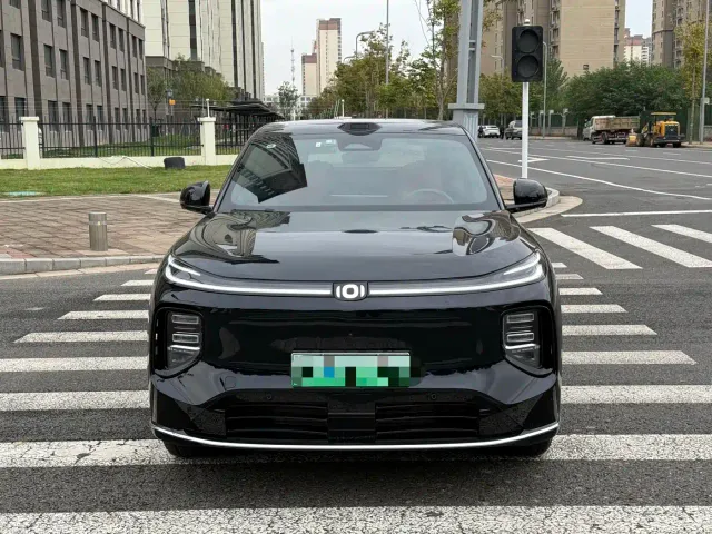 Changan Qiyuan Q07 — Фото автомобиля 2