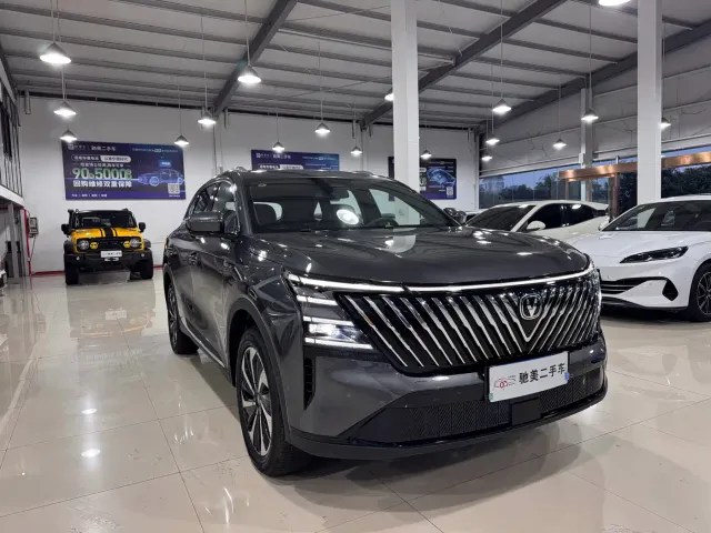 Changan CS75 Plus — Фото автомобиля 4