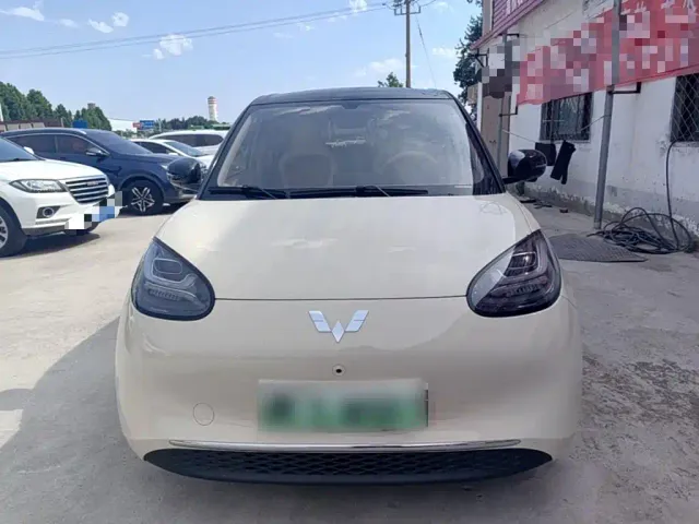 Wuling Bingo — Фото автомобиля 2