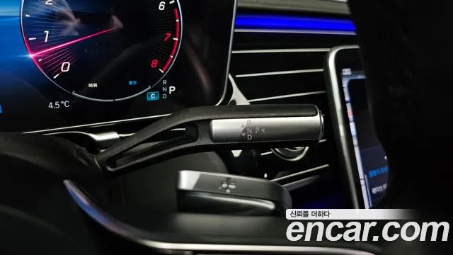 Mercedes-Benz S-Class — Фото автомобиля 9