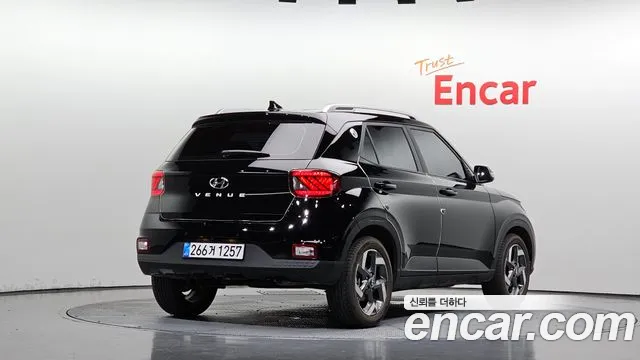 Hyundai Venue Venue 1.6 Flux — Фото автомобиля 2