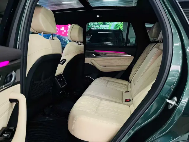 Geely Xingyue L — Фото автомобиля 9