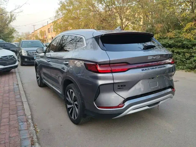 BYD Song PLUS — Фото автомобиля 4