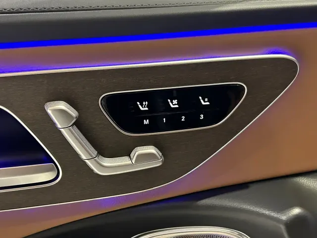 Mercedes-Benz E-Class — Фото автомобиля 8