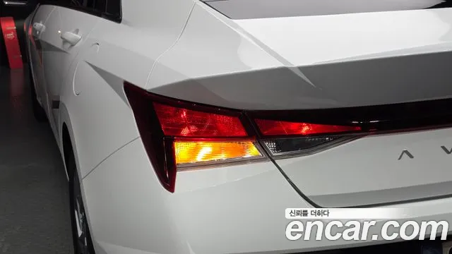 Hyundai Avante CN7 — Фото автомобиля 22