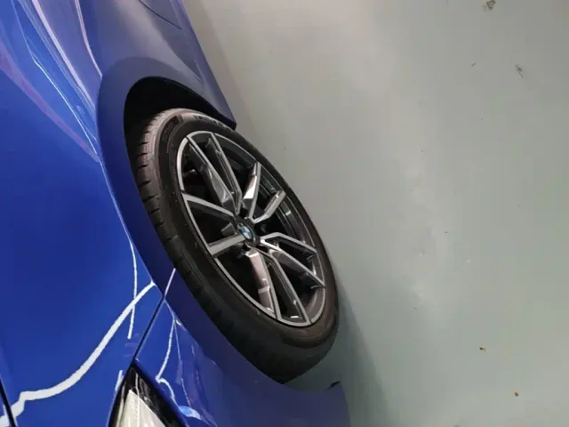 BMW 3 Series — Фото автомобиля 22