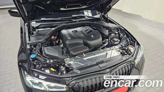 BMW 3-Series 3 серия (G20) 320i M Sport — Фото автомобиля 6