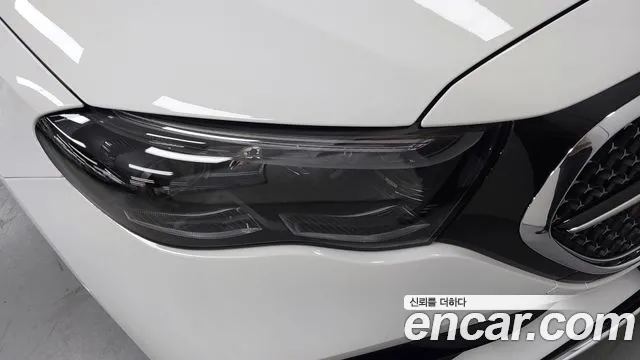 Mercedes-Benz E-Class — Фото автомобиля 17