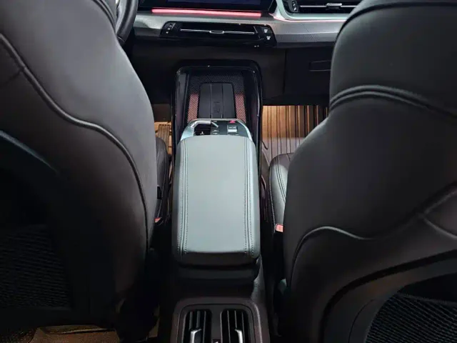 BMW X1 — Фото автомобиля 14