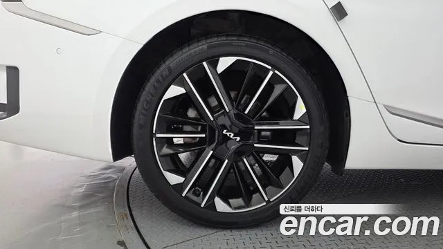 Kia K8 Signature — Фото автомобиля 5