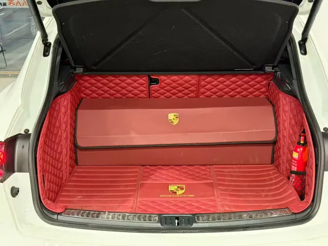 Porsche Macan — Фото автомобиля 19
