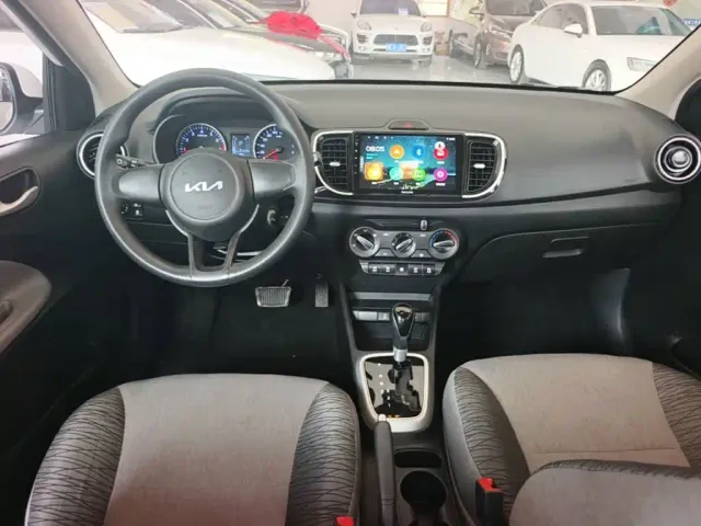 Kia Huan Chi — Фото автомобиля 9
