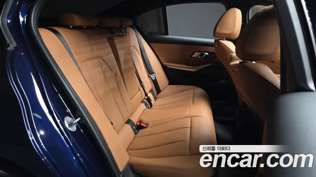 BMW 3-Series 3 серия (G20) 320i M Sport — Фото автомобиля 25